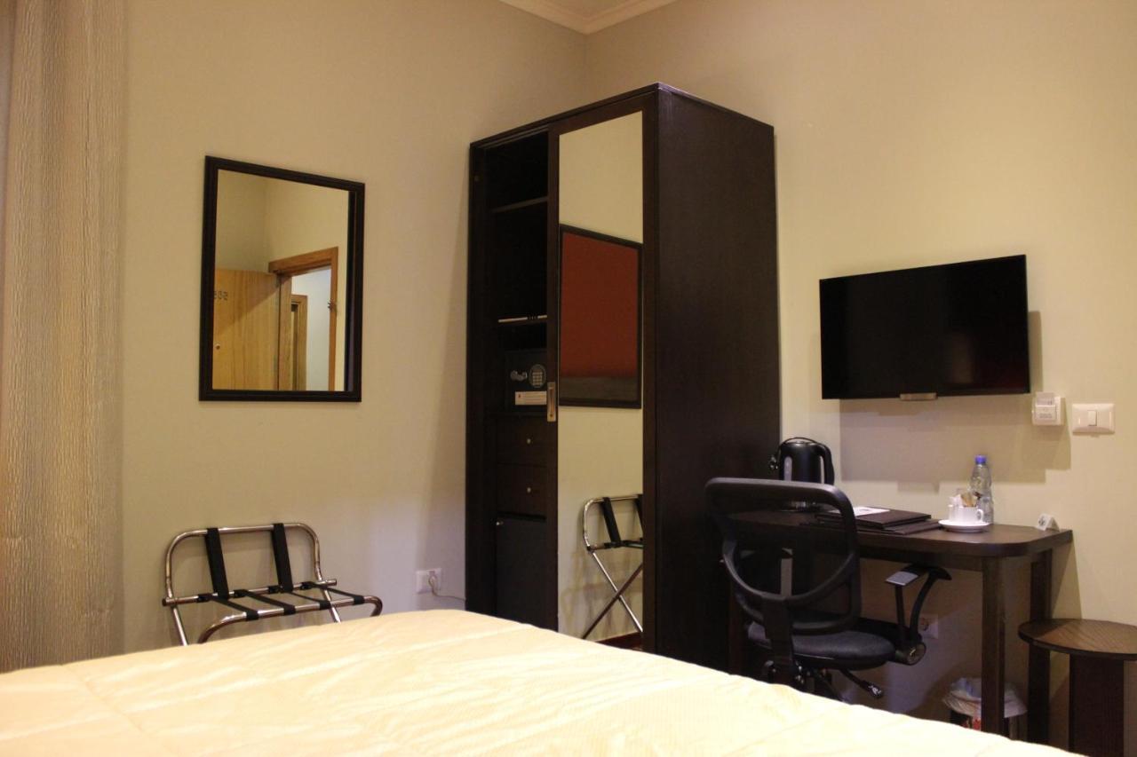 เดอะ เจ โฮเต็ล แอนด์ สปา Hotel เบรุต ภายนอก รูปภาพ