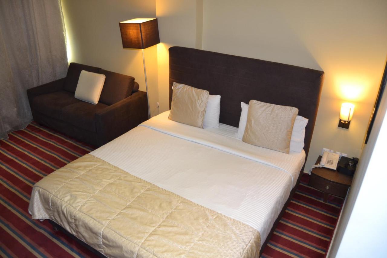 เดอะ เจ โฮเต็ล แอนด์ สปา Hotel เบรุต ภายนอก รูปภาพ
